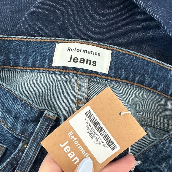 NWT Reformation Stevie Ultra High Rise Denim Jeans Straight Leg Sz 27 Perth - Picture 3 of 11